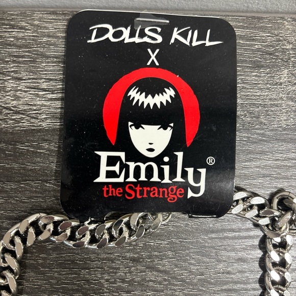 Silver Emily the Strange Necklace - Picture 3 of 4